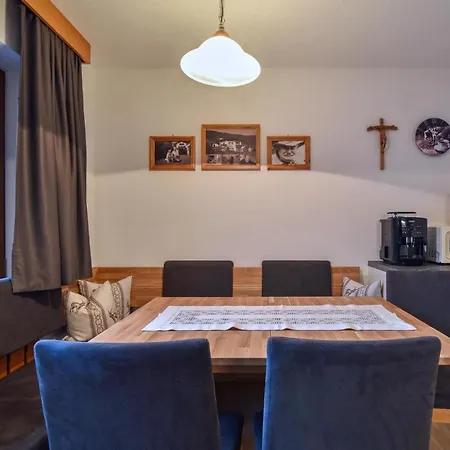 Ferienhaus Gundolf Peter *
